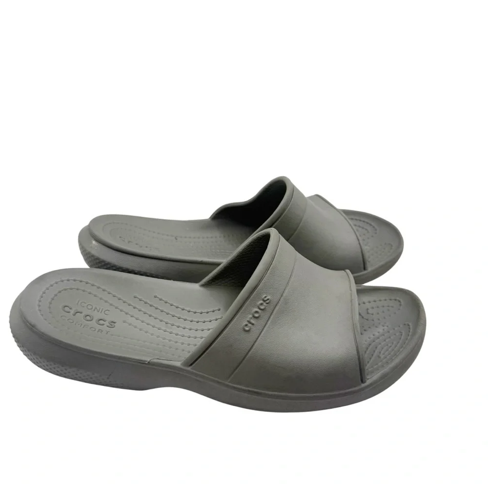 Crocs Iconic Comfort‎ Sandals size 6M/8W